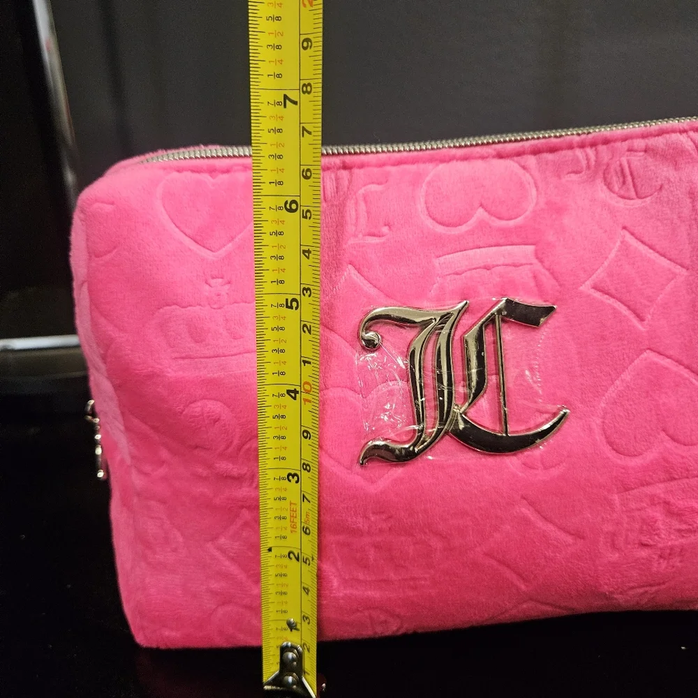 New Juicy Couture Large Pink Crown/Hearts Cosmetic Bag 1 Bottle Incl Gol…